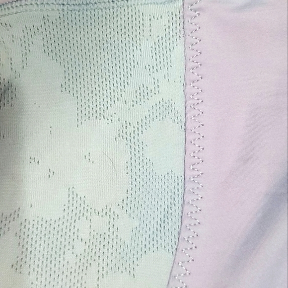 LULULEMON Tank - Picture 3 of 4